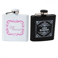 [AD-SPBPI69] BRIDE AND GROOM FLASK SET (RO2096)