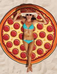 GIANT SIZED BEACH BLANKET PIZZA