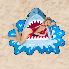 GIGANTIC SHARK BEACH BLANKET