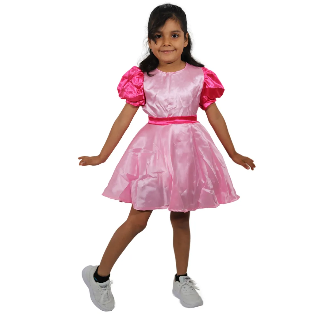 [FX40034] NIÑA FRESA VECINDAD (4-6)